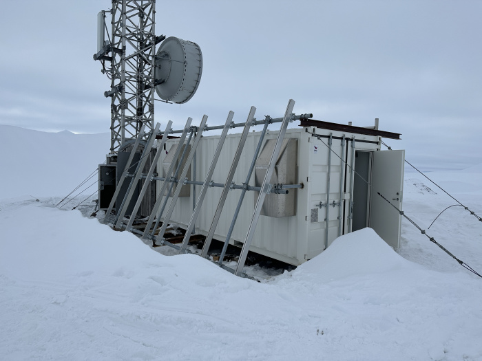 Telenor Svalbard benytter solenergi - 
